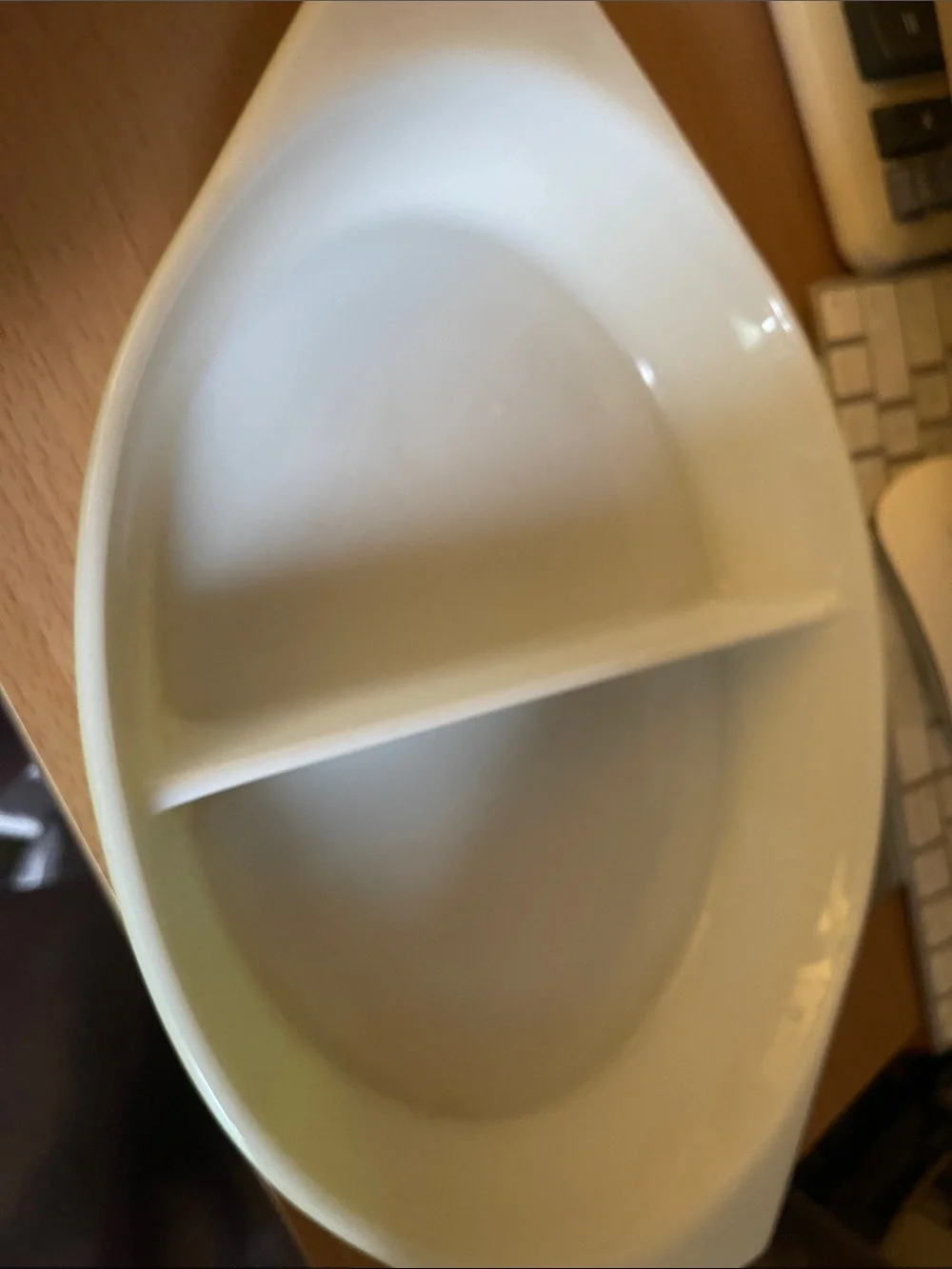 Pyrex covered casserole